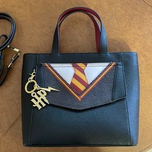Loungefly Harry Potter crossbody tote